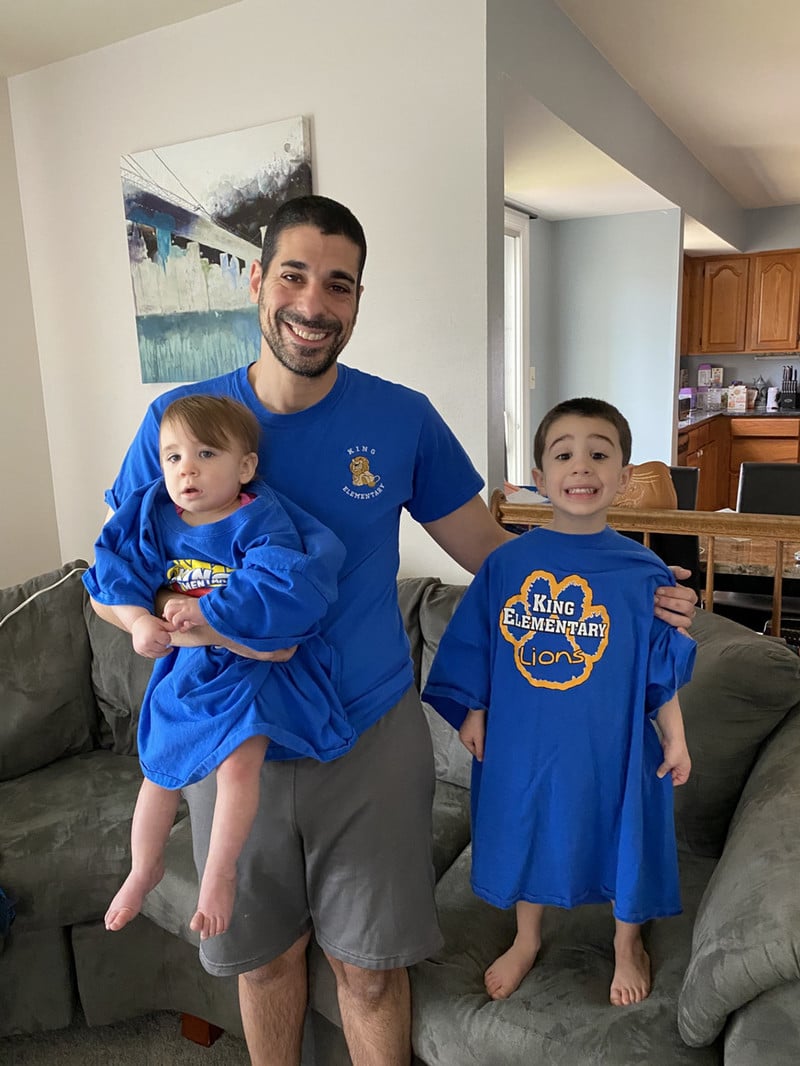 Image of Anthony Sarlo and his two children